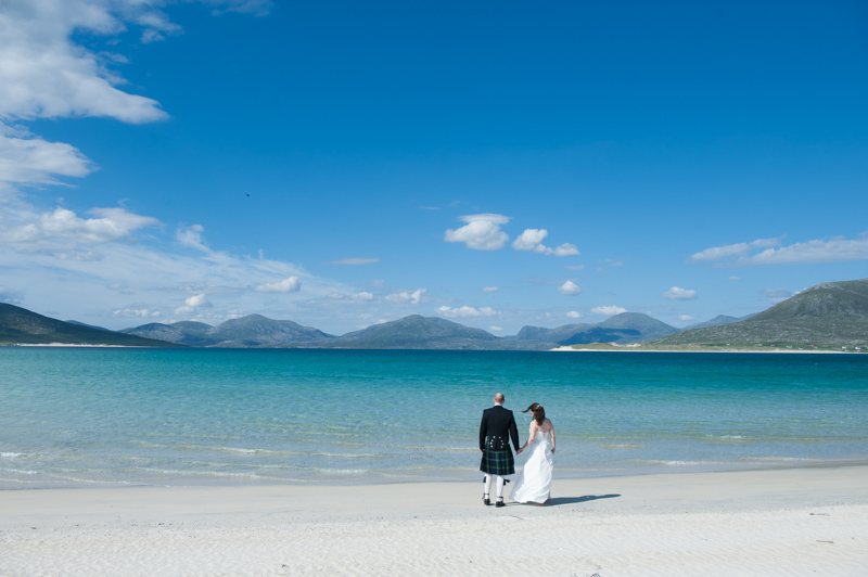  isle of harris wedding elopement on luskentyre beach photograph 