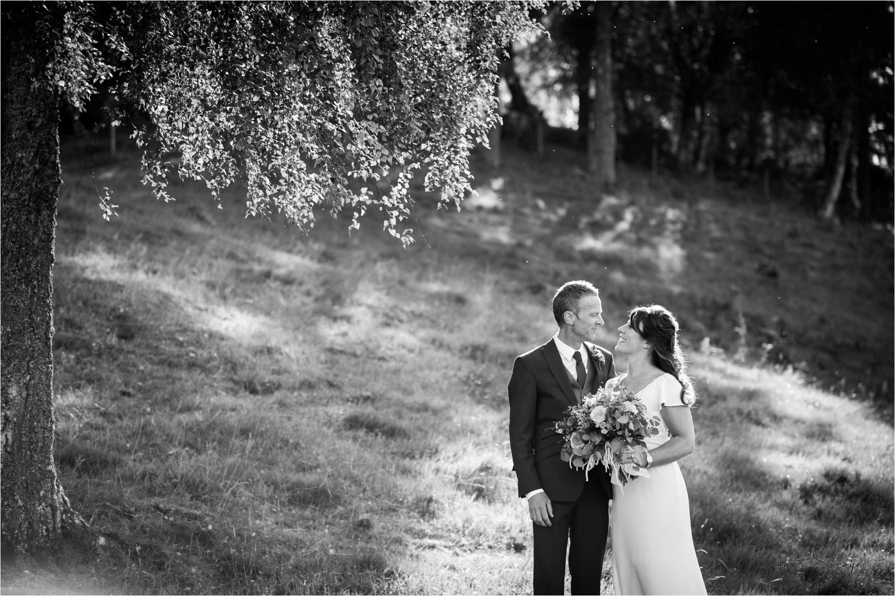 Outdoor wedding inschriach House Scottish photographer 