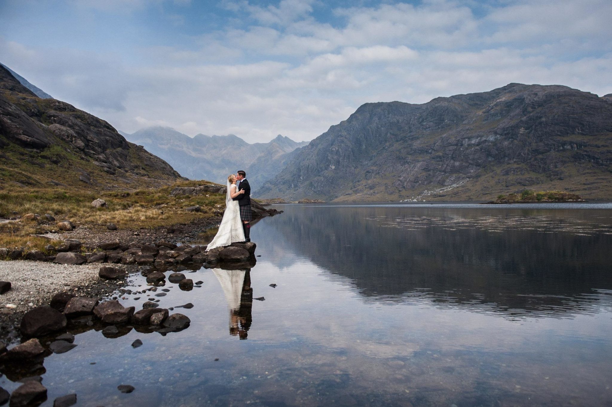 isle of skye loch coruisk elopement photograph