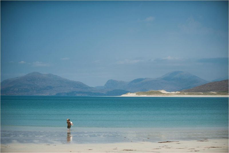 wedding photography on horgabost beach on the outer hebrides